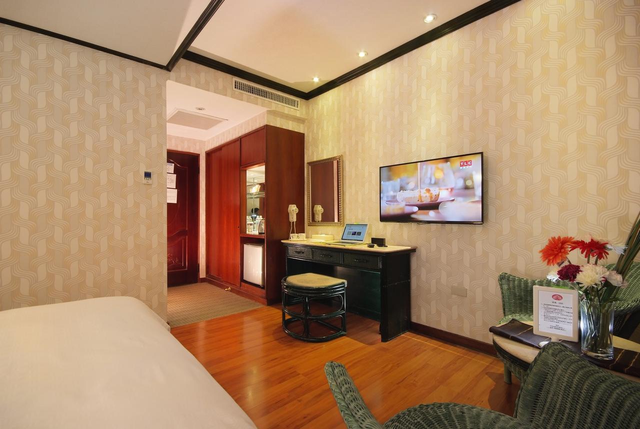 Pink Lotus Hotel Taipei Extérieur photo